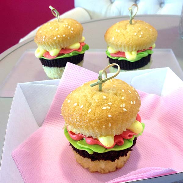 Hamburger Cupcakes